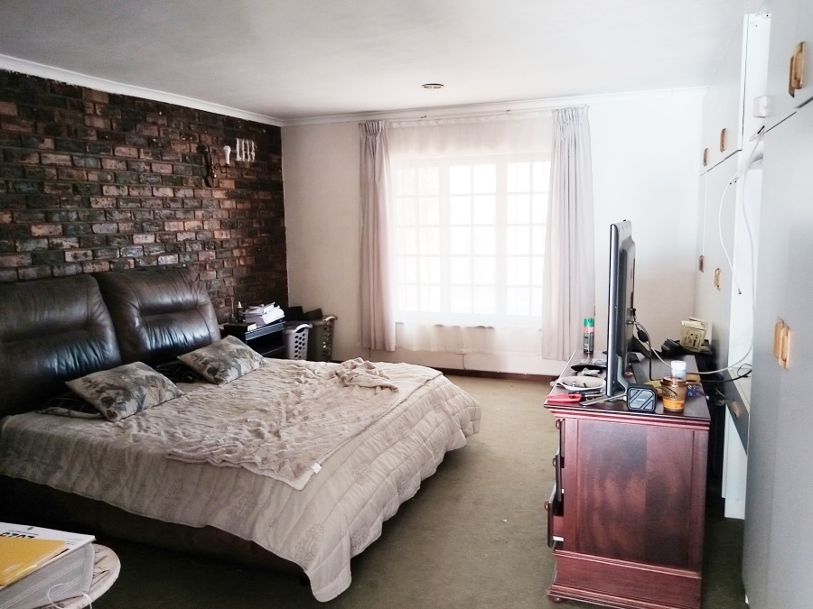 3 Bedroom Property for Sale in Stellenberg Western Cape